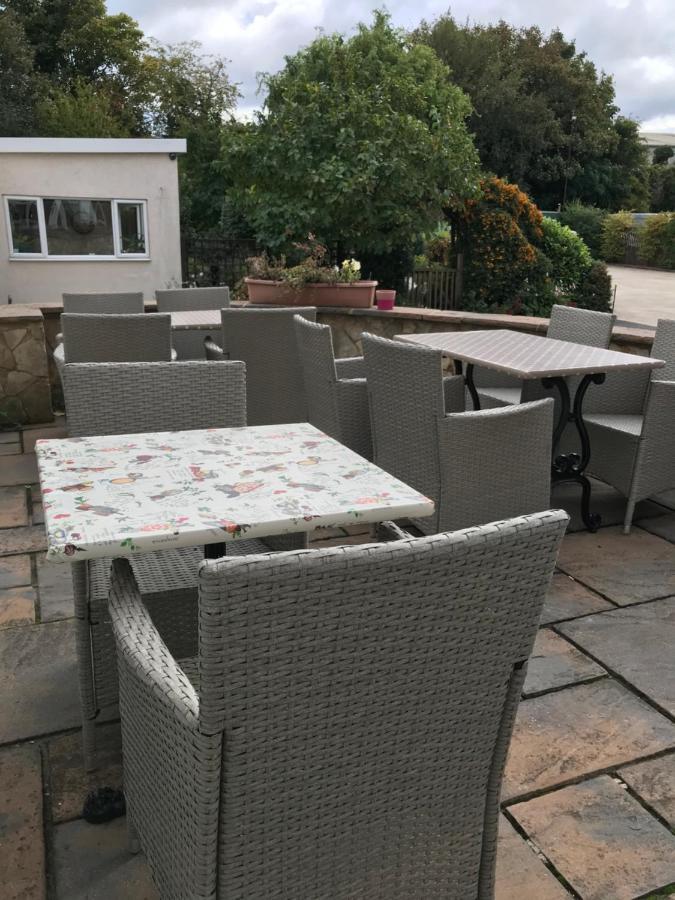 The Hawthornes Licensed Guest House Knottingly Extérieur photo