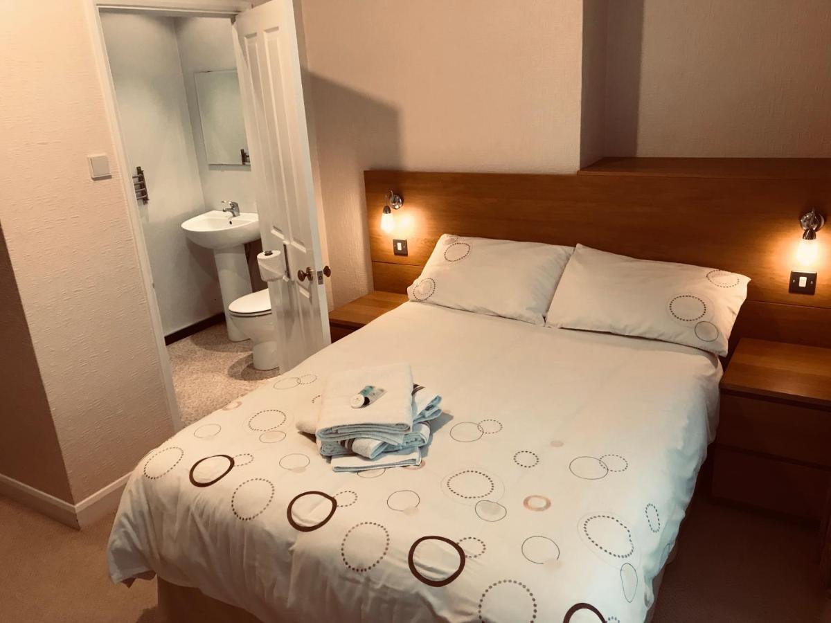 The Hawthornes Licensed Guest House Knottingly Extérieur photo