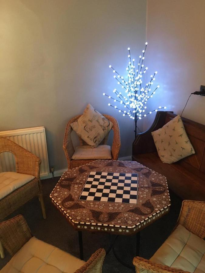 The Hawthornes Licensed Guest House Knottingly Extérieur photo